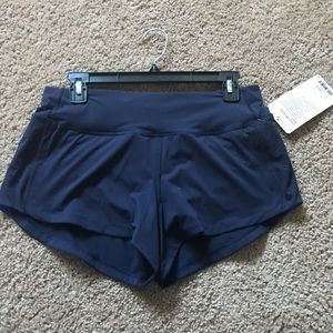 Black/ navy blue lululemon shorts